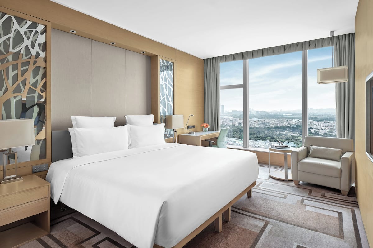 Habitació superior, 1 llit de matrimoni | Roba de llit d'alta qualitat, minibar i caixa forta a l'habitació