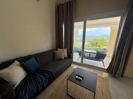 Apartment, 2 Bedrooms, Sea View, Annex Building (for 5) | Free WiFi, bed sheets