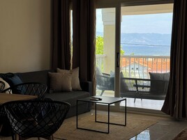 Apartment, 2 Bedrooms, Sea View, Annex Building (for 5) | Coffee and/or coffee maker