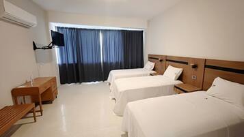 Standard Triple Room | Desk, iron/ironing board, free WiFi