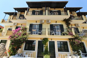 Exterior - Avra Paradise Aparthotel (Corfu)