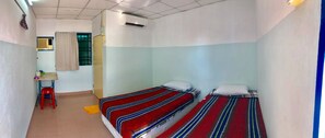 Standard Room, Private Bathroom (With Air Con) - Baba Guest House (George Town)