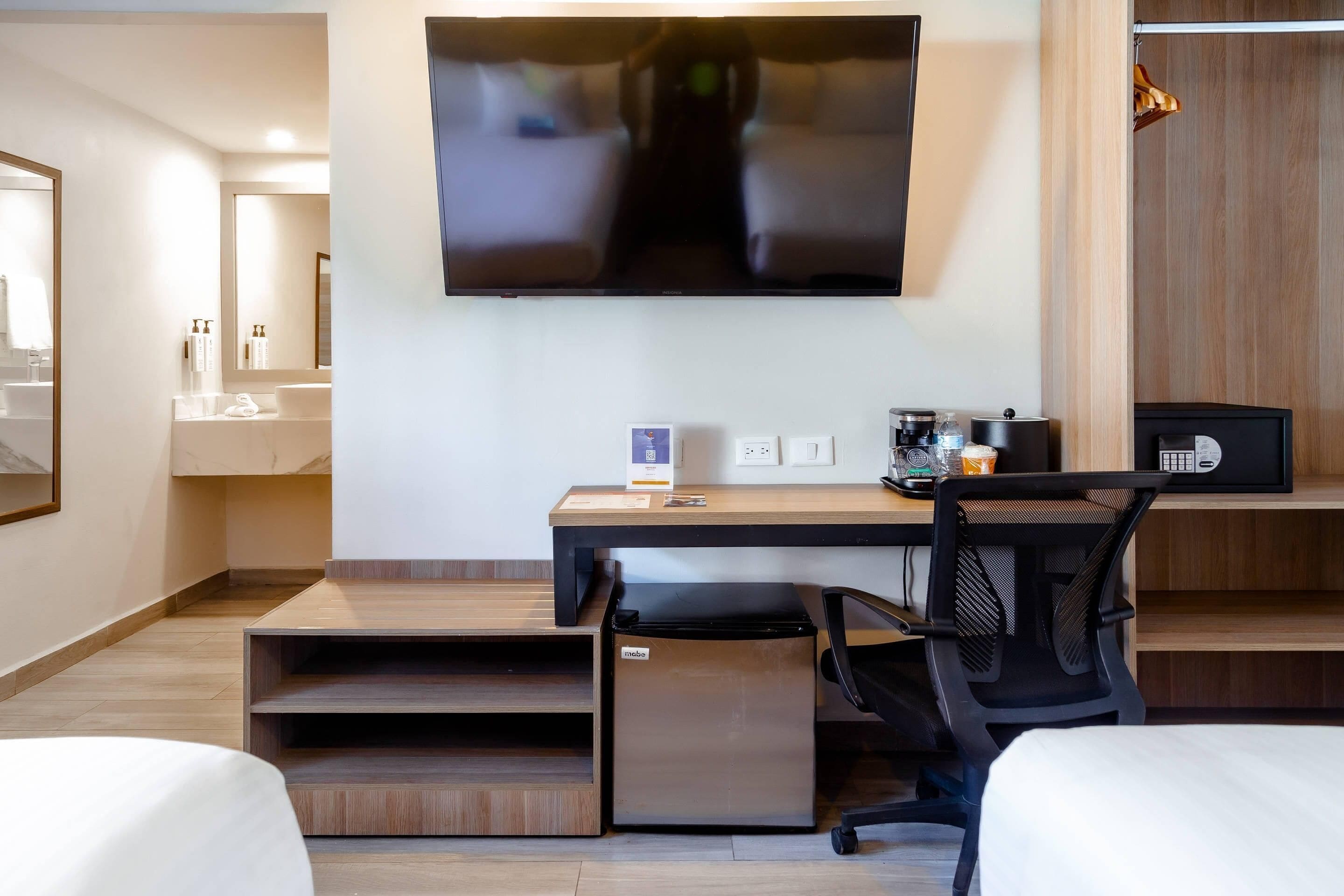 Room, 2 Double Beds, Non Smoking (Efficiency) | Premium bedding, in-room safe, desk, laptop workspace