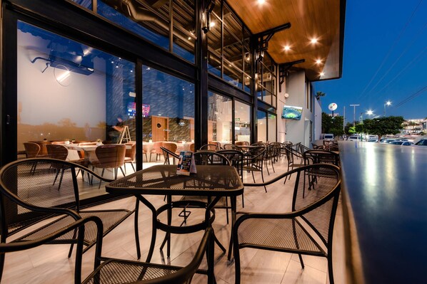 Dining - Comfort Inn Hermosillo Pitic (Hermosillo)