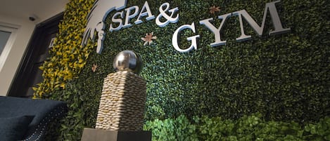 Salle de soins pour les couples, sauna, bain de vapeur, aromathérapie