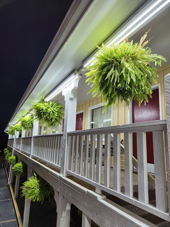 Exterior - Homestead Motel (Branson)
