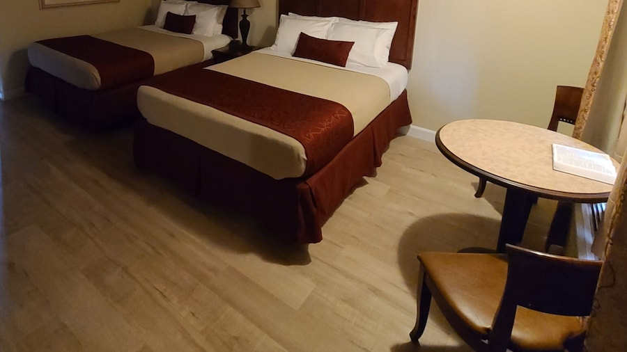 Homestead Motel