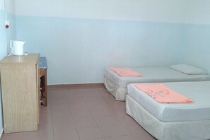 Bureau, Wi-Fi gratuit, draps fournis