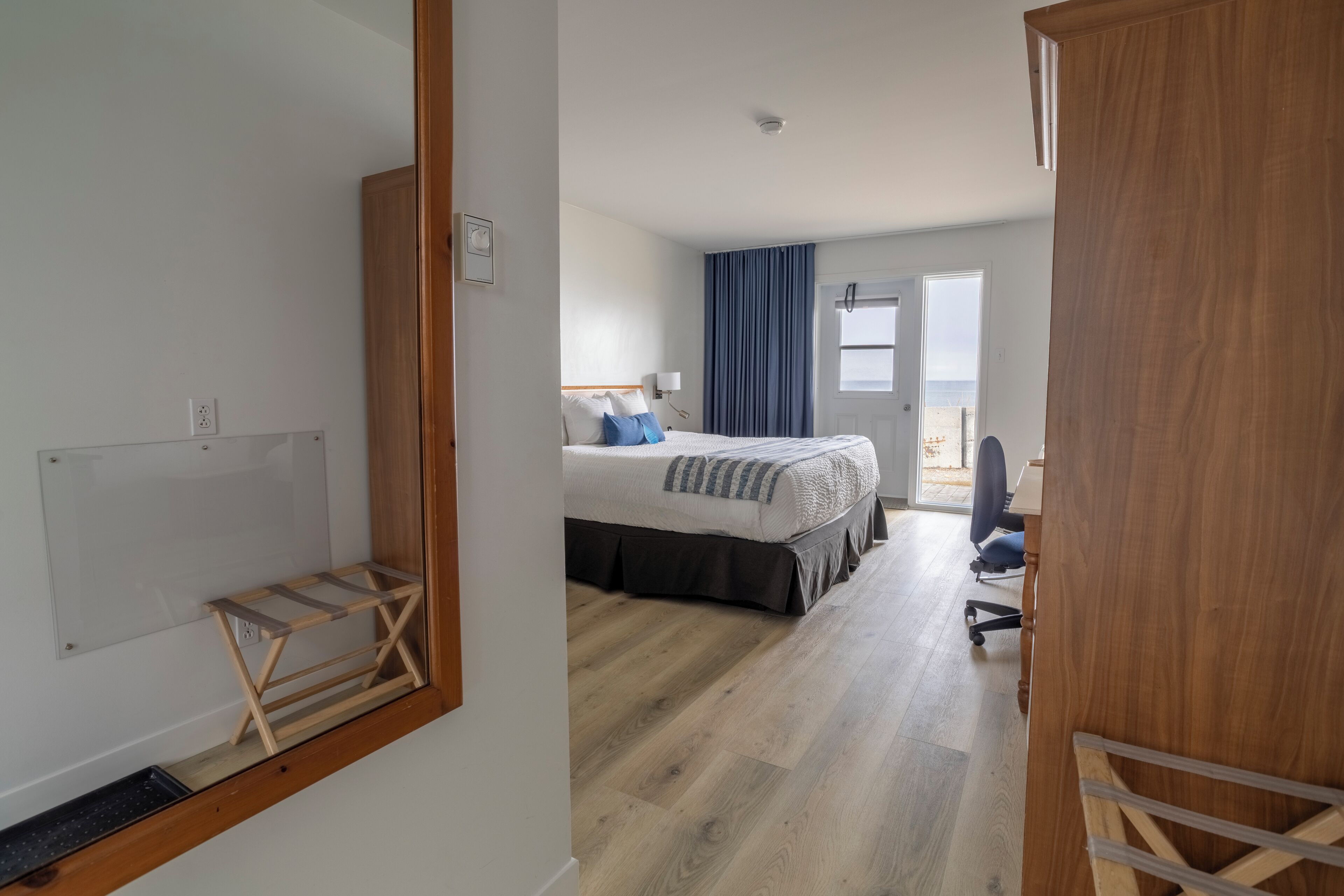 Pavillon Sea View | Bureau, rideaux occultants, fer et planche à repasser, Wi-Fi gratuit