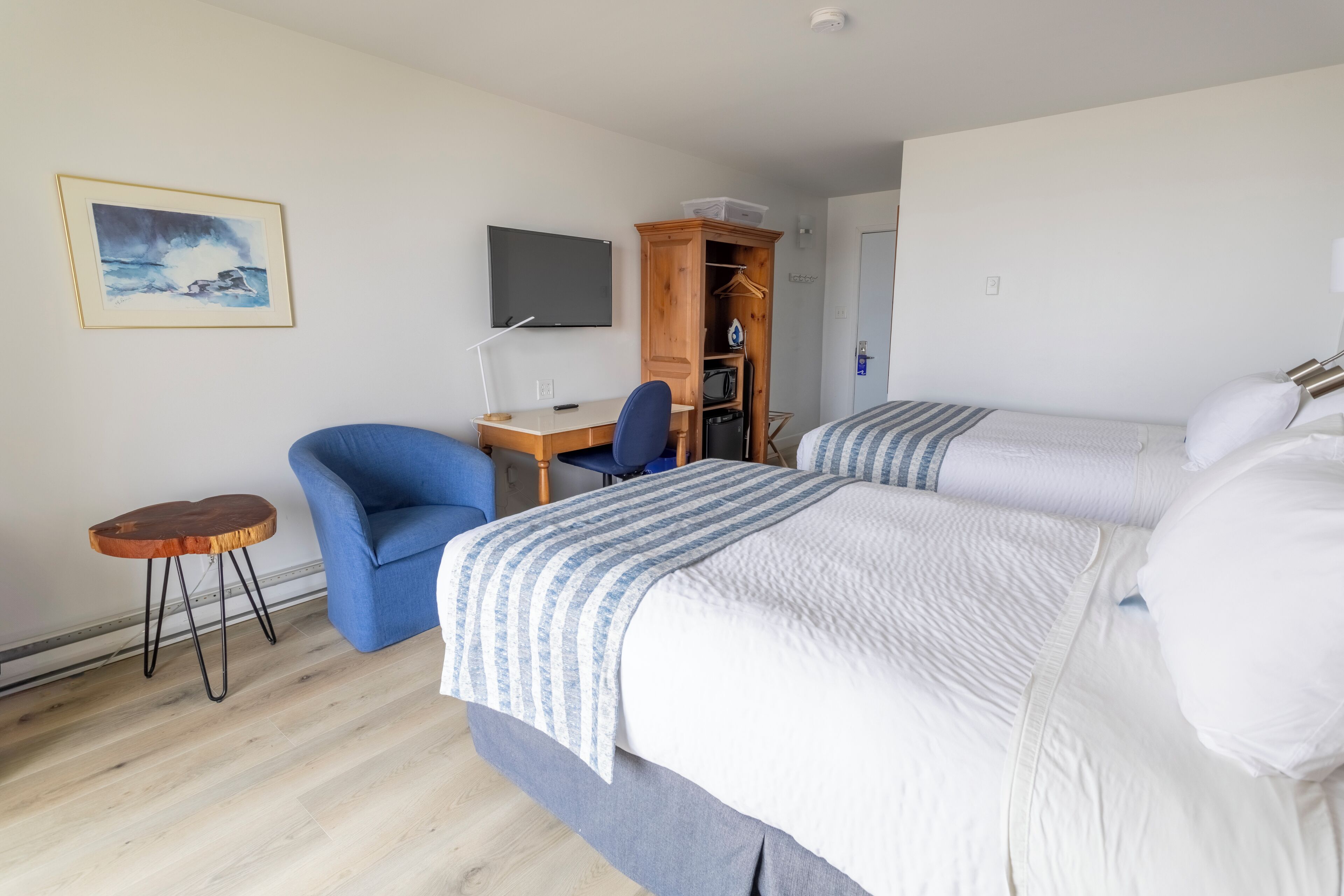 standard room, 2 double beds, river view | 1 bedroom, desk, blackout curtains, iron/ironing board