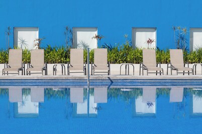 One Puerto Vallarta Aeropuerto