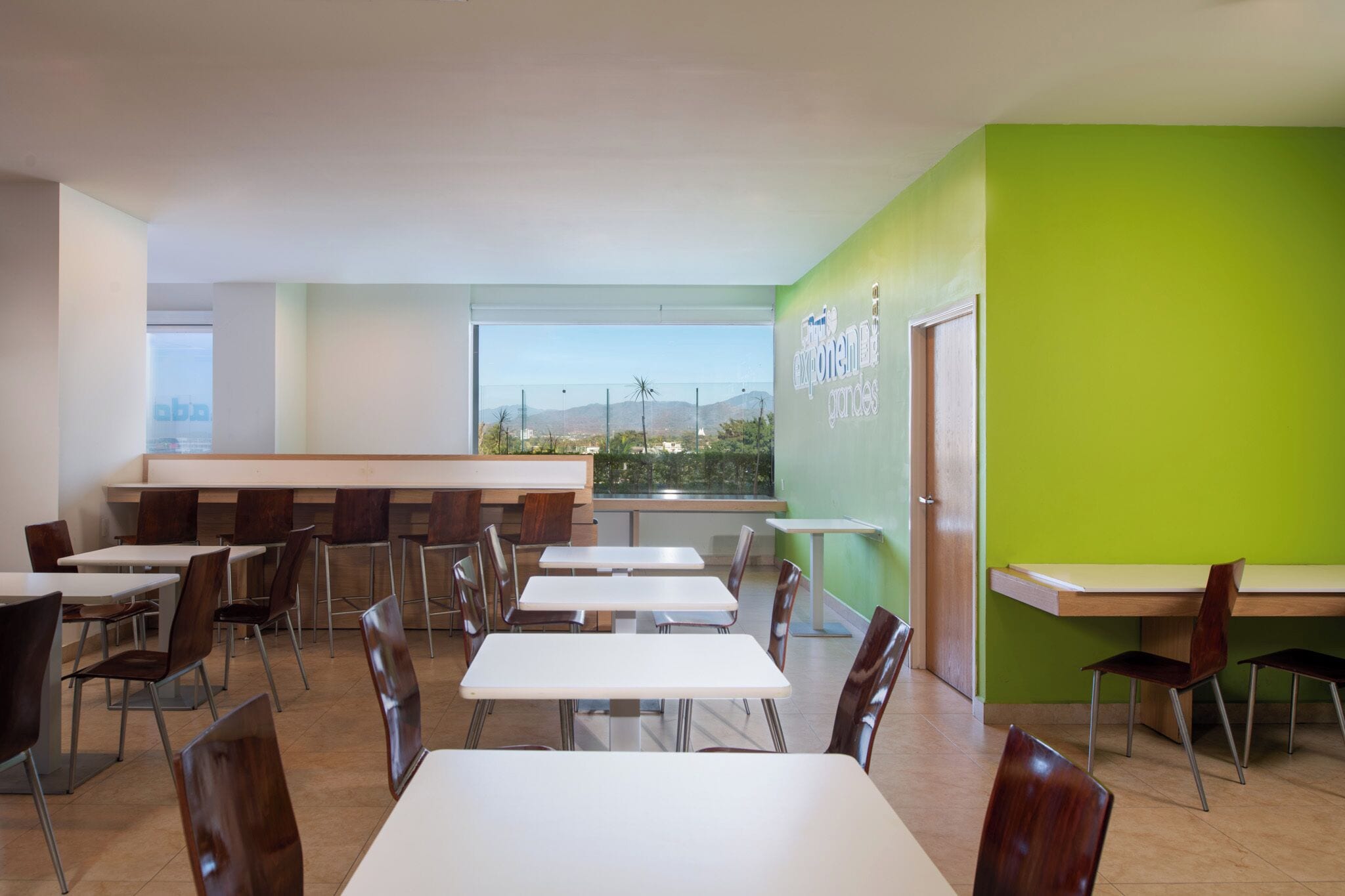 รวมอาหารเช้าแบบบุฟเฟ่ต์ ทุกวัน