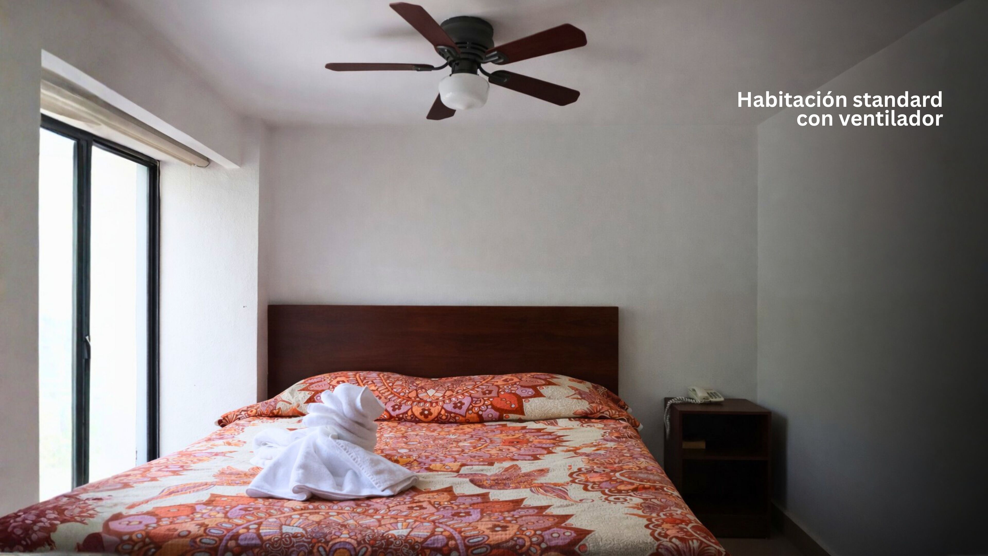 Standard room with fan | Free WiFi, bed sheets