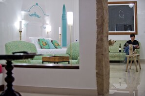 Suite Garden | Premium bedding, minibar, in-room safe, desk - Purity at Lake Vembanad (Cherthala)