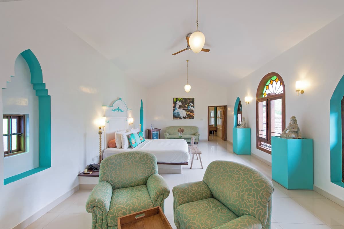1 bedroom, premium bedding, minibar, in-room safe