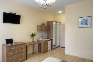 Plasma TV - Golden Gate Inn (Kyiv)