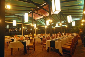 Restaurant - Amazing Bagan Resort (Nyaung-U)