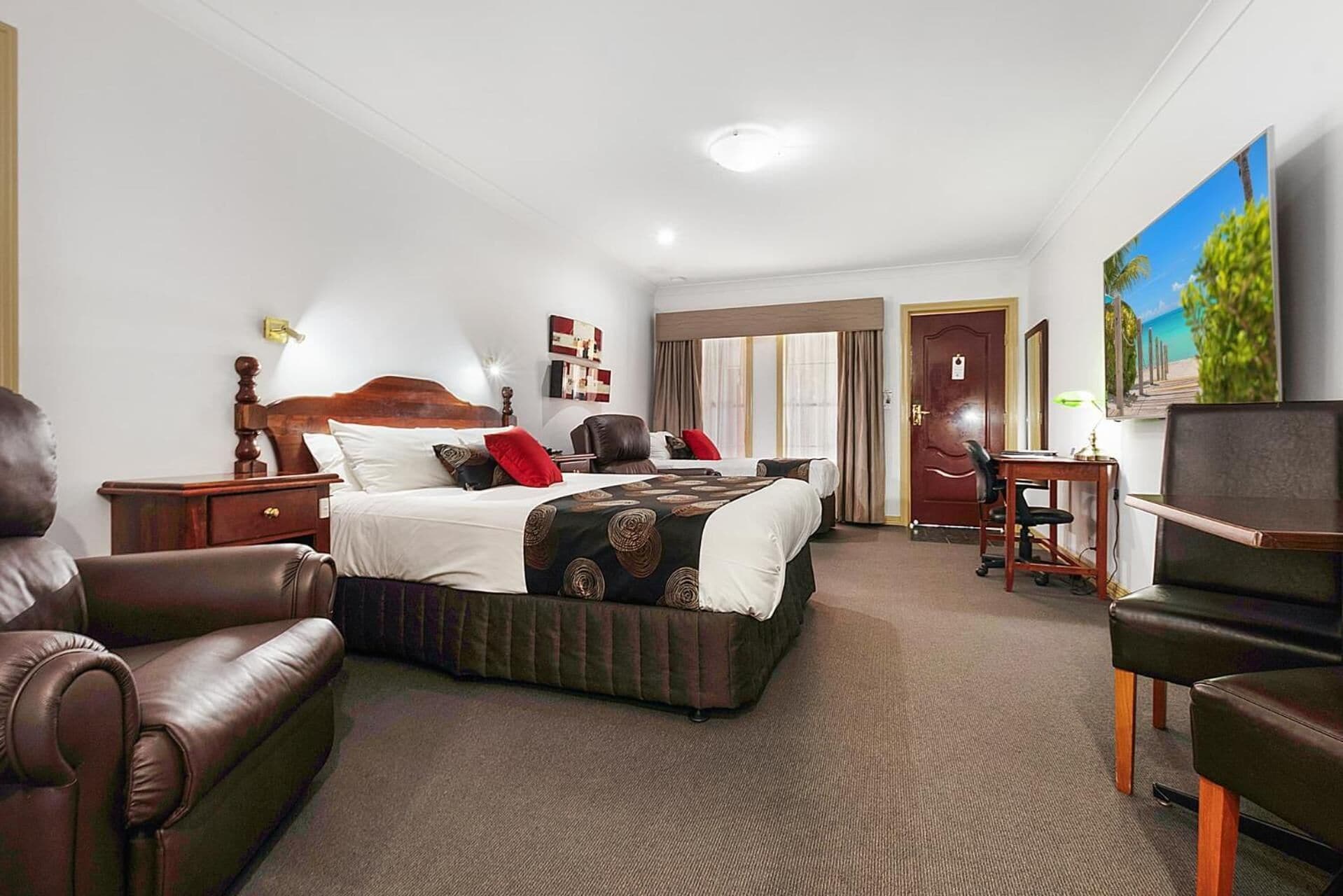 Minibar, fer et planche à repasser, Wi-Fi gratuit, draps fournis