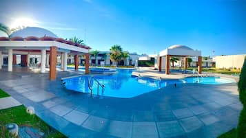 42-inch flat-screen TV with cable channels, Netflix, pay films