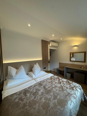 Unclassified image, 5 of 23, button - Hotel Grahor Depandance (Sezana)