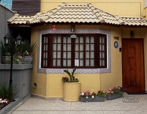 Façade de lâhĂ©bergement