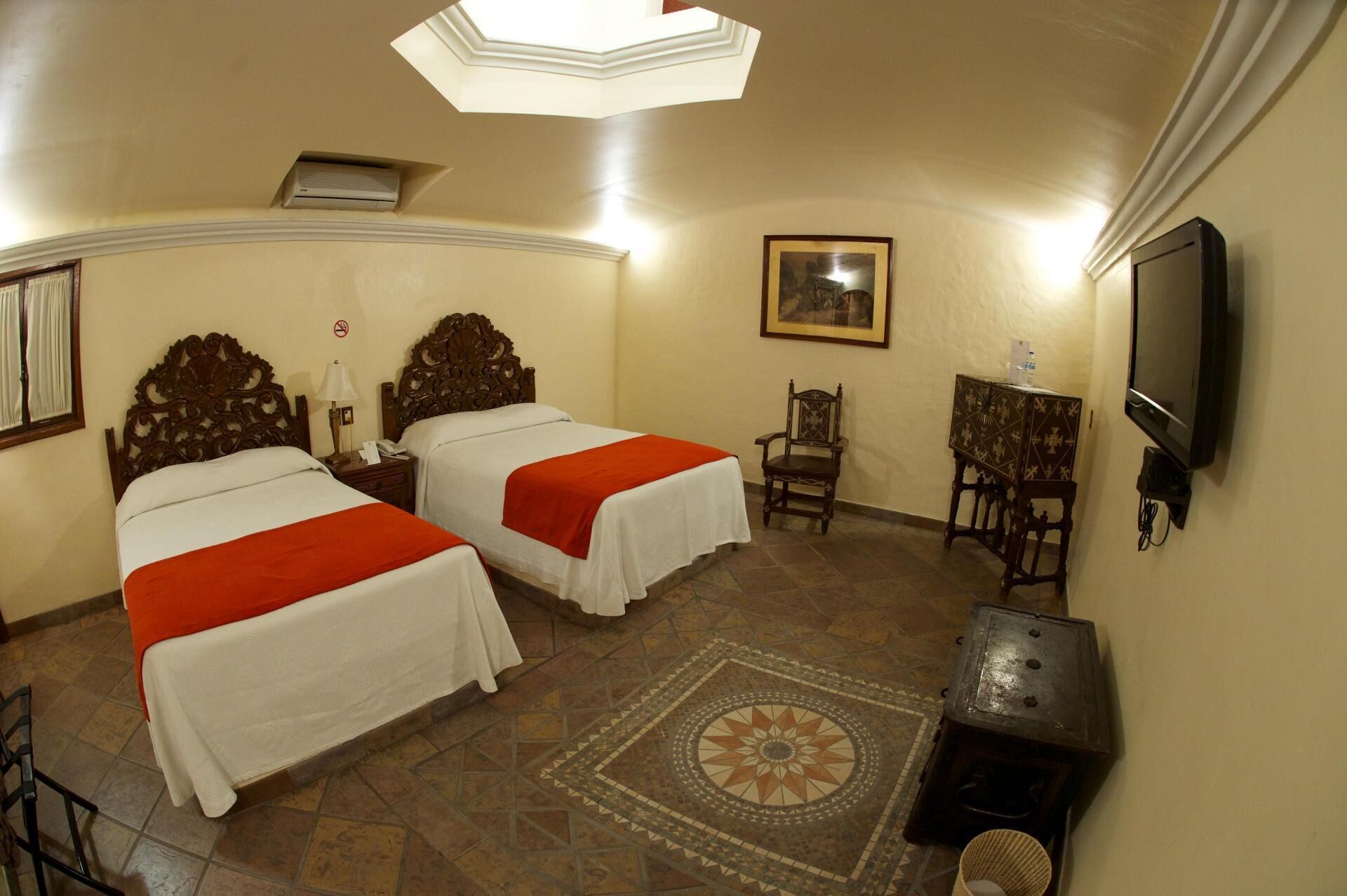 Free WiFi, wheelchair access