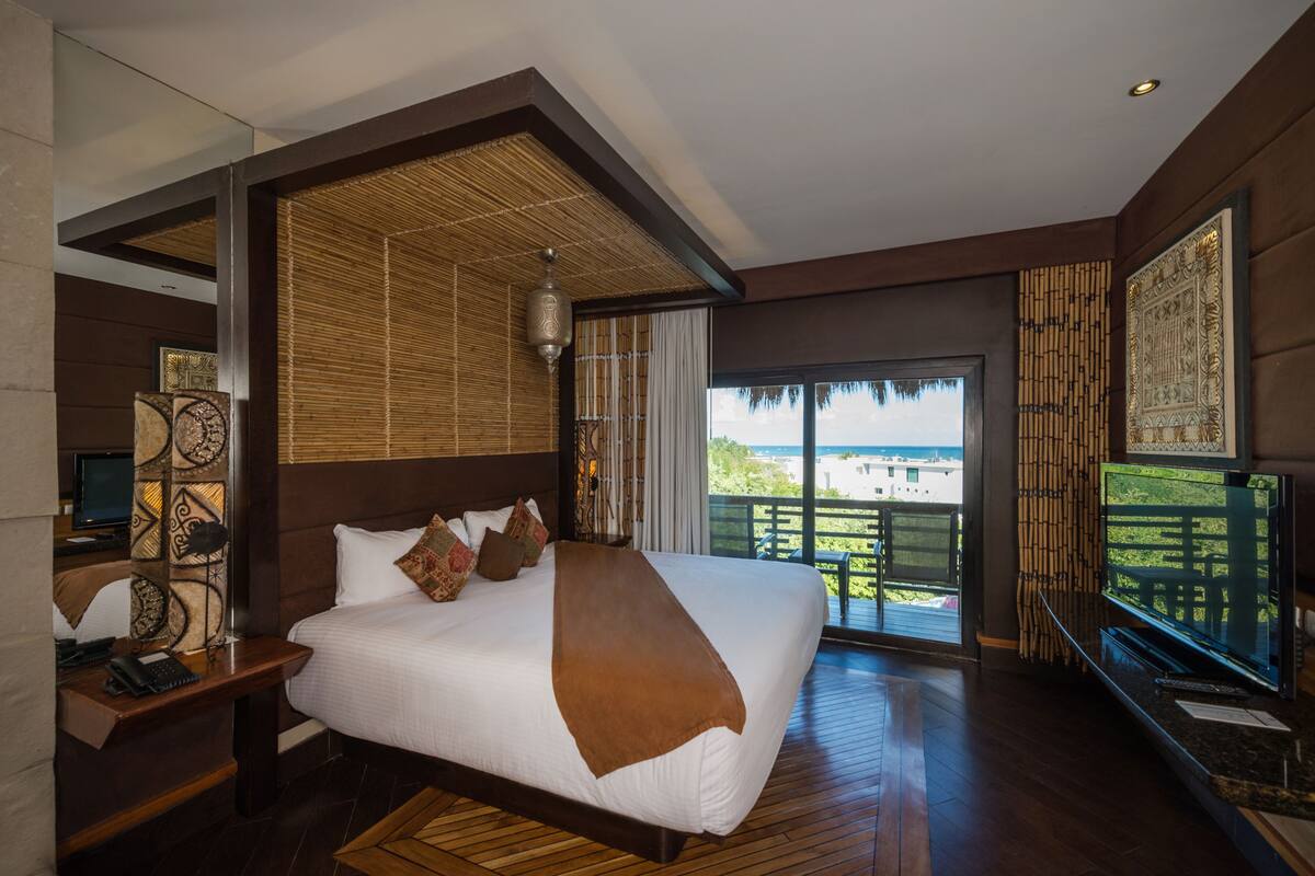 Couette en duvet d'oie, minibar, coffres-forts dans les chambres