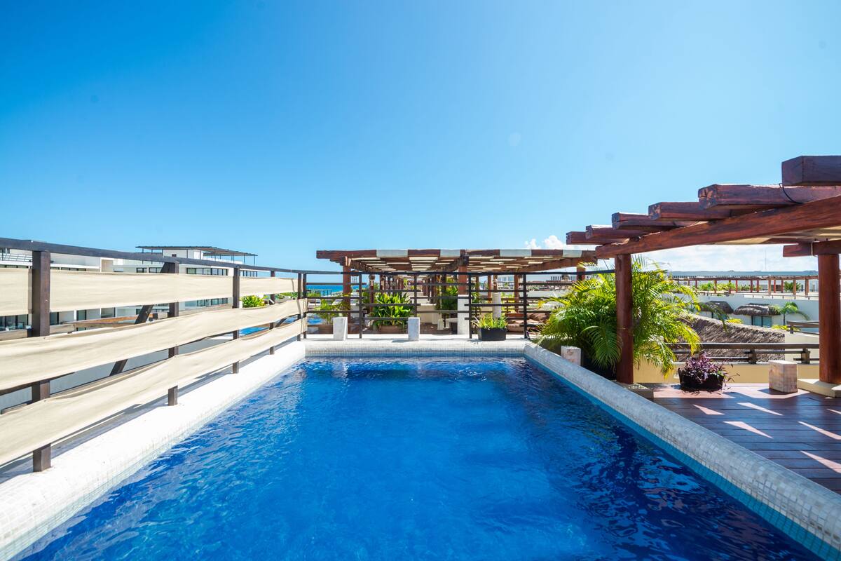 Aldea Two Bedroom Penthouse with Rooftop and Private Pool 
