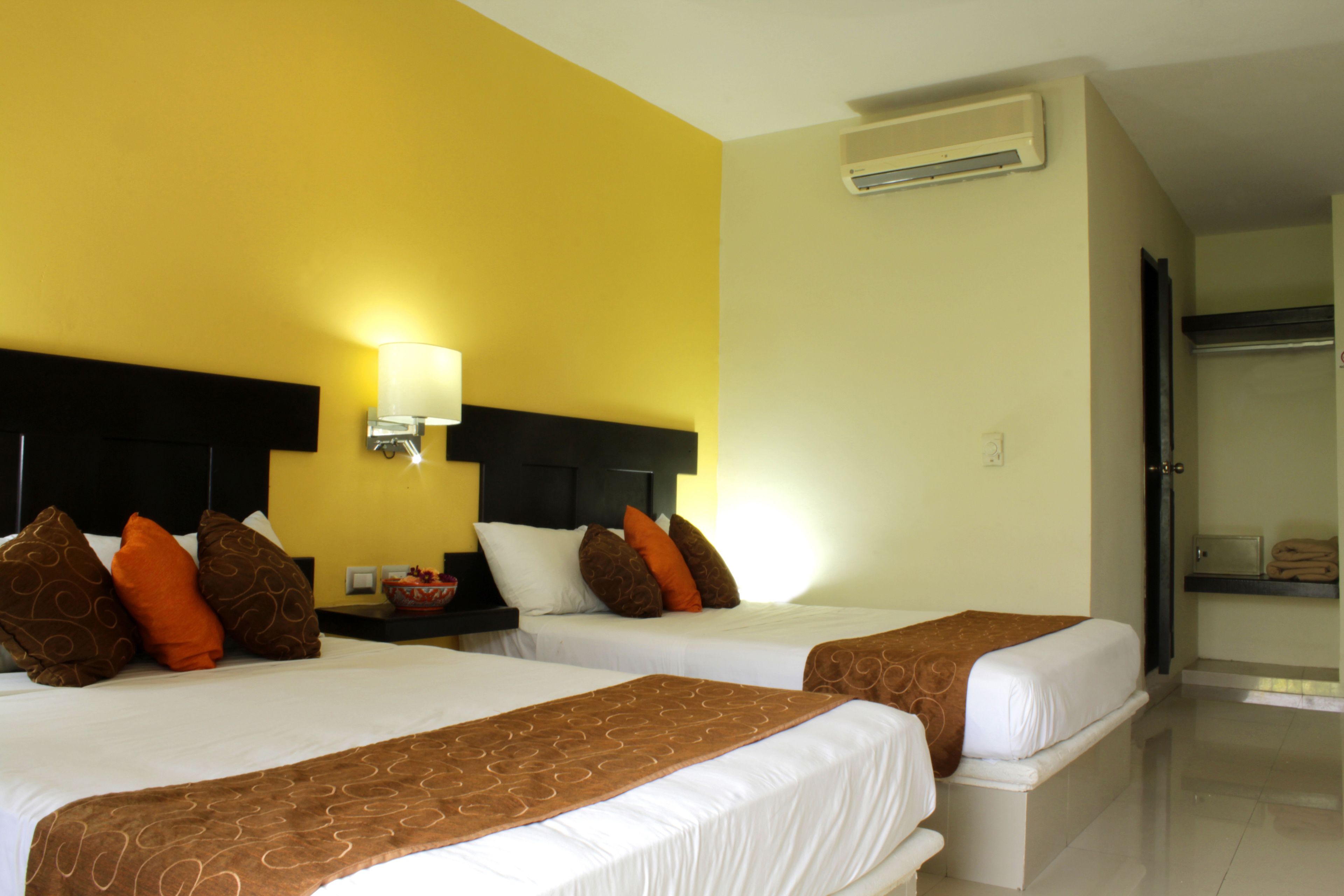 Photo - Hotel Nautilus