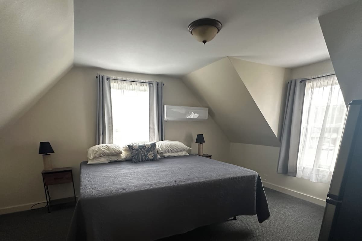 Unit 14 (Second Floor)