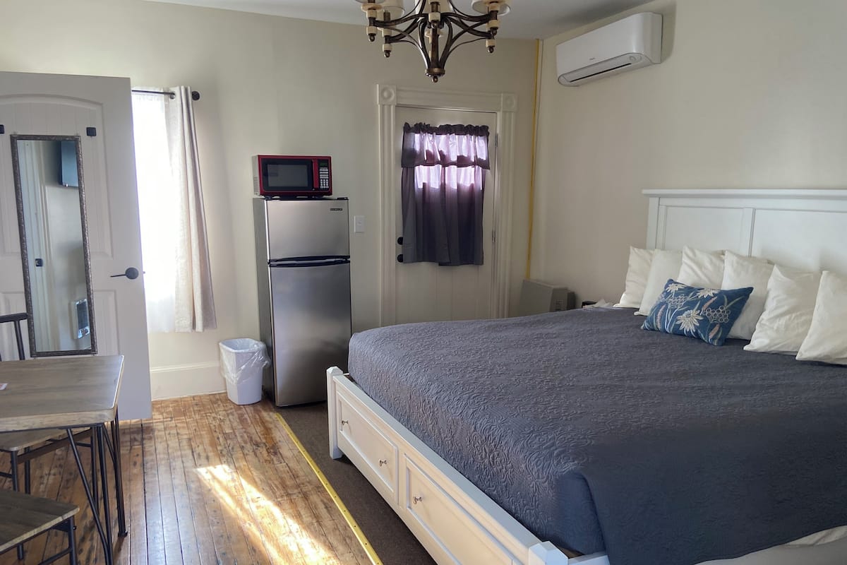 Unit 17 | 1 Schlafzimmer, individuell eingerichtet, Bügeleisen/Bügelbrett