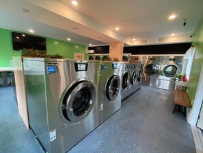 Laundry room - The Whitetail and Suites (Lincoln)