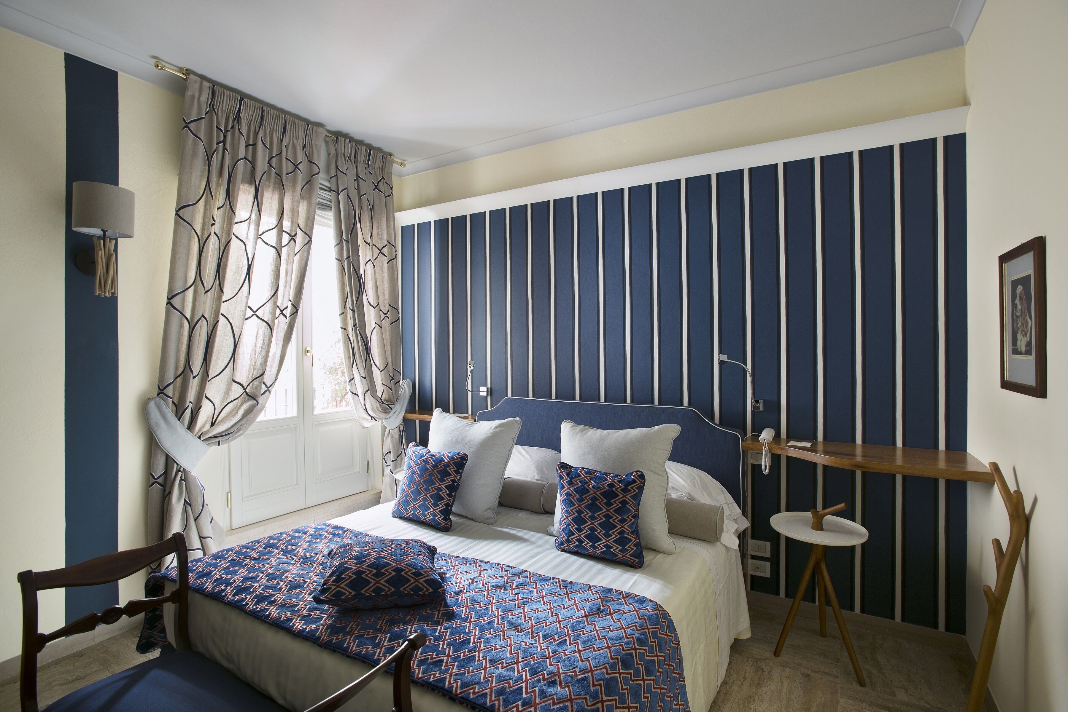 standard double room | minibar, in-room safe, desk, blackout curtains