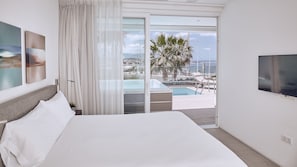 Suite, 3 Bedrooms, Private Pool, Sea View (Infinity Mar, Jacuzzi) | 1 bedroom, premium bedding, in-room safe, individually decorated - Domes Baobab Suites (Adeje)