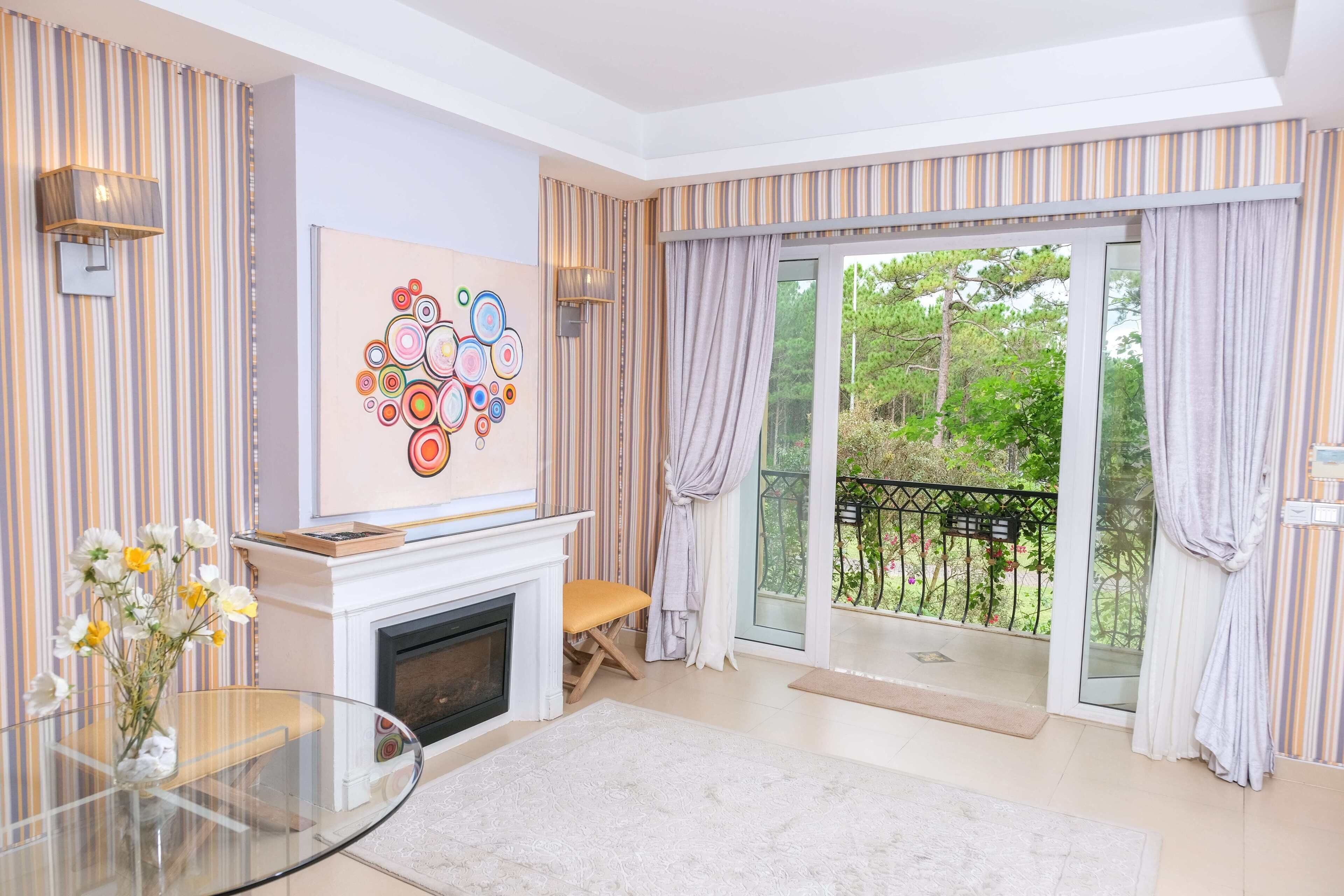 suite, garden view | 1 bedroom, premium bedding, minibar, individually decorated