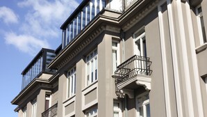 A building with large windows, a balcony, and a classical architectural style. - The Central House Istanbul Taksim (Istanbul)