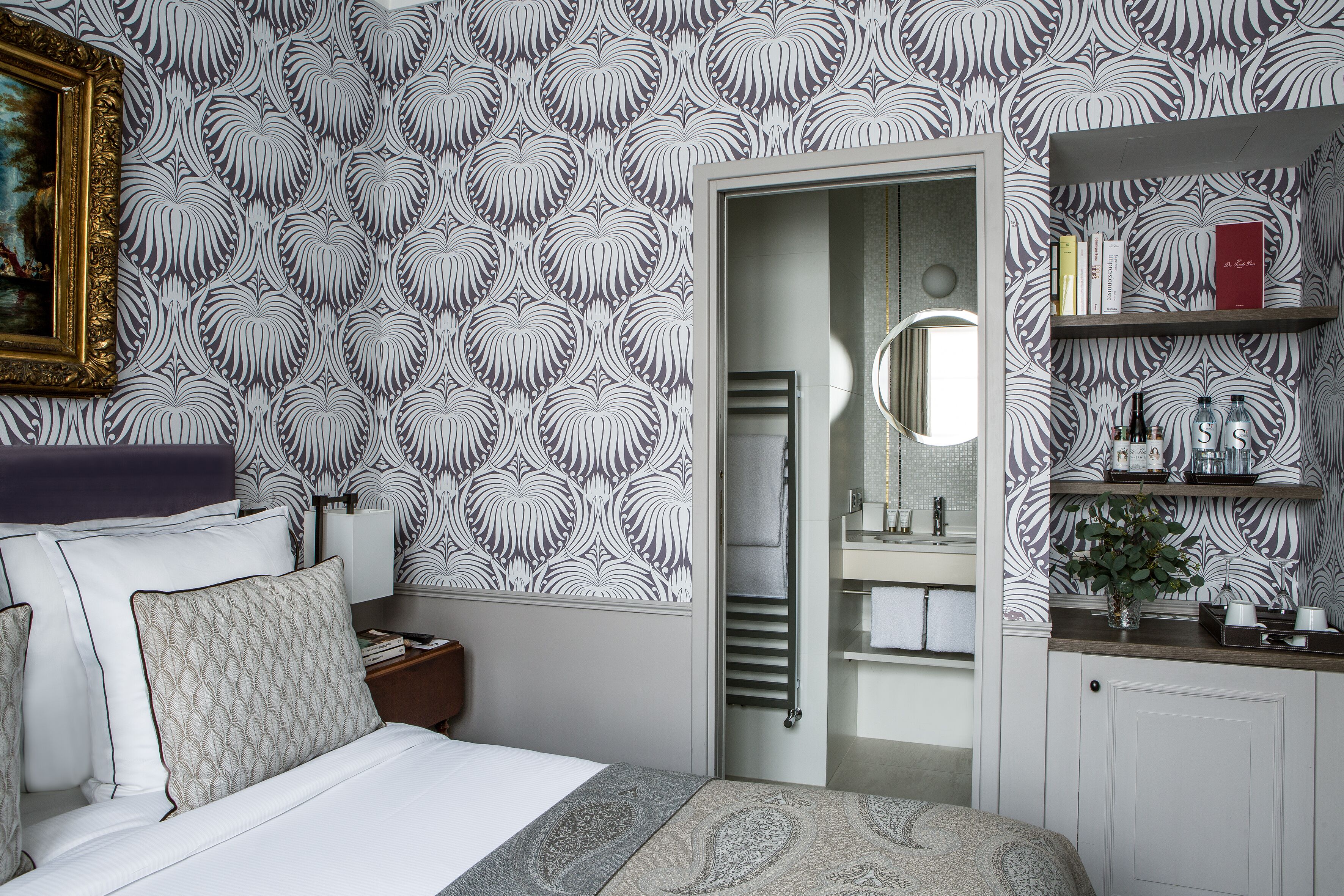 classic room | 1 bedroom, in-room safe, free wifi, bed sheets