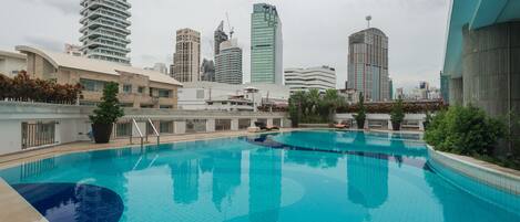 Outdoor pool, sun loungers