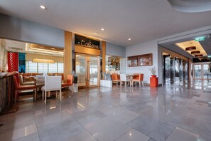 Breakfast and lunch served, Thai cuisine