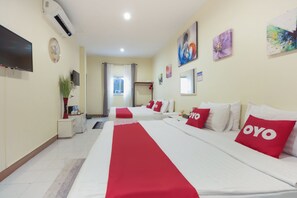 Literie de qualité supérieure, coffres-forts dans les chambres, bureau