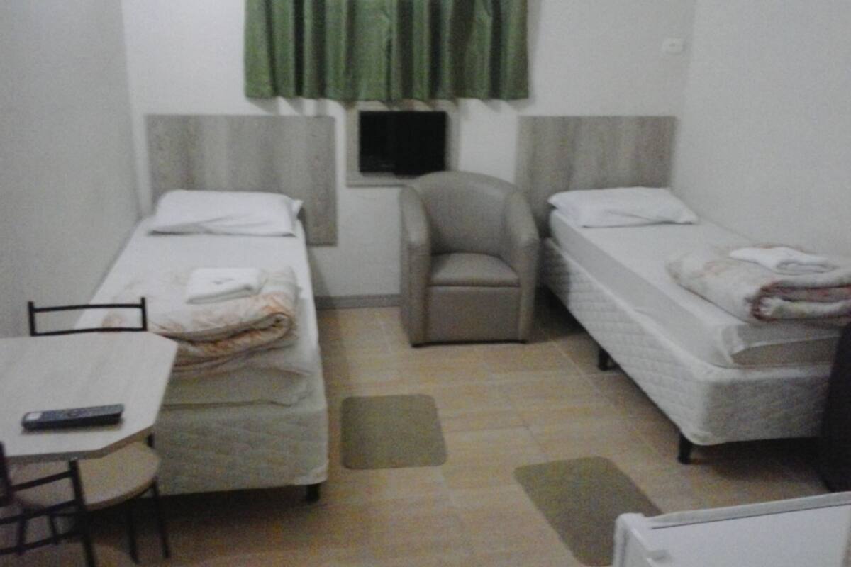 Standard Twin Room | Minibar, free WiFi