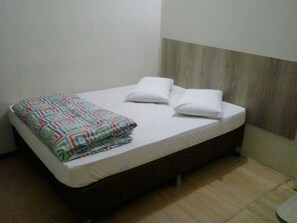 Standard Double Room | Minibar, free WiFi