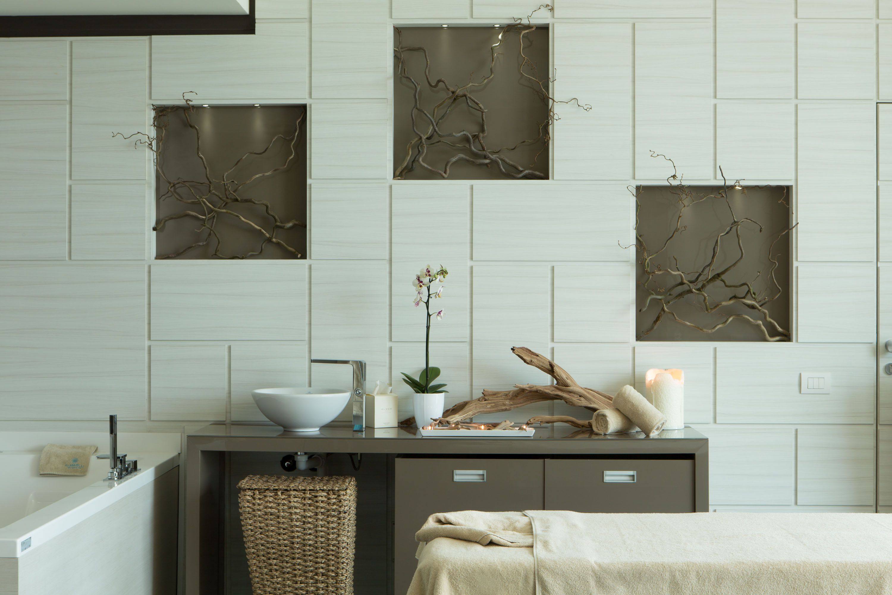 couples treatment room(s), sauna, hot tub, steam room