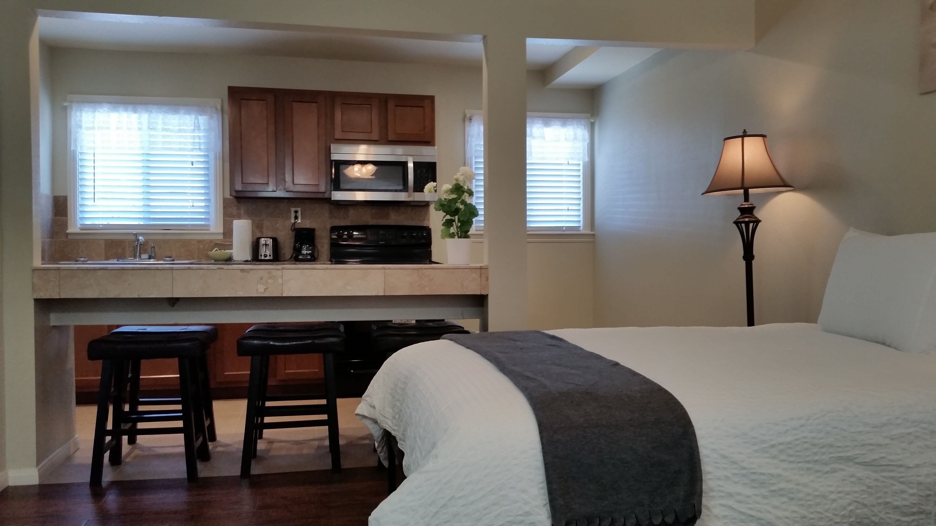 Egyptian cotton sheets, premium bedding, down comforters, free WiFi