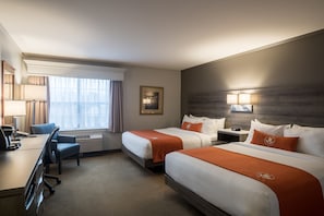 Ropa de cama de alta calidad, minibar y decoración personalizada