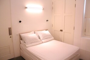 Caja de seguridad en la habitación, wifi gratis y ropa de cama 