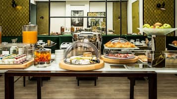 Daily buffet breakfast (EUR 25 per person)
