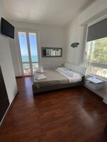 Deluxe Double Room, Sea View (Sol) | Pillowtop beds, free WiFi, bed sheets