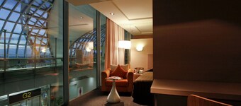 Miracle Transit Hotel