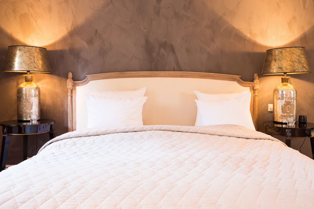 Ropa de cama de alta calidad y cubrecamas